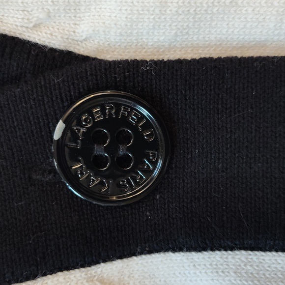 KL Paris, Cardigan, Karl Motif Applique. Oversized. Large. - Picture 4 of 6